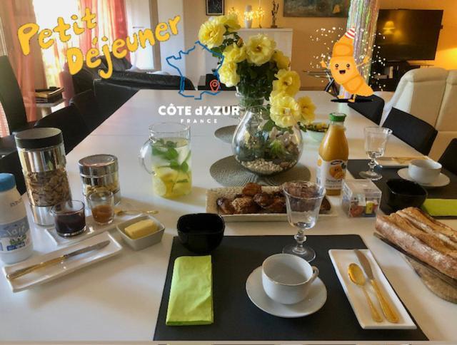 Serenity Chambre D'Hote Au Calme Des Maitres Tibetains Y Ont Sejourne 15 Mn Des Plages Apartment มูแฌ็ง ภายนอก รูปภาพ